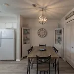 Gorgeous 2 Bedroom Condo