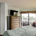Yacht Club Villas 7542