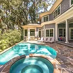 7 Sea Lane