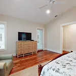 7 Sea Lane