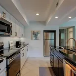 215 Turnberry