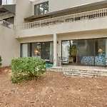Hilton Head Island Villa With Pool And Beach Access!