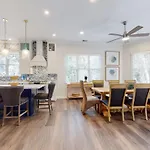 8 Flagg Dr
