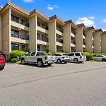 Hilton Head Beach & Tennis A142
