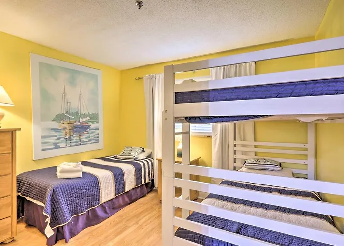 Coastal Hilton Head Resort Condo With Pool Access!