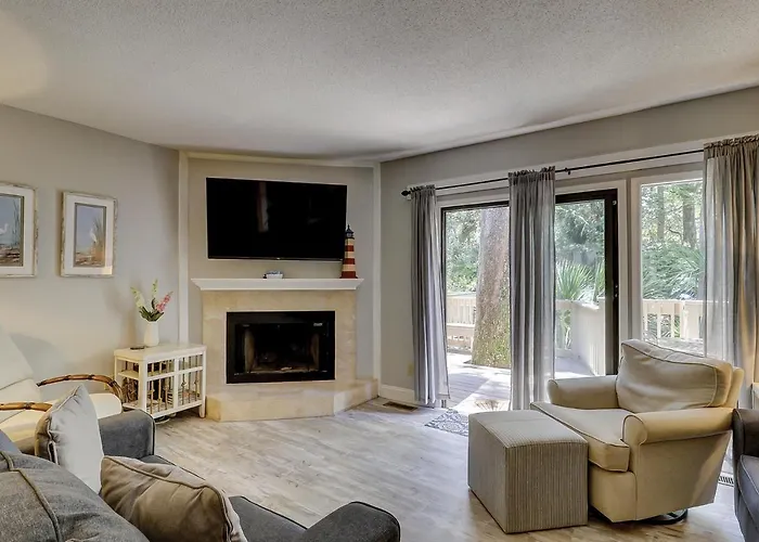 103 Beachwalk 2 Bedroom Shipyard