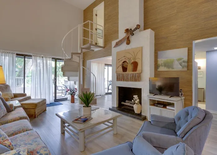 Hilton Head Island Villa With Pool And Beach Access!
