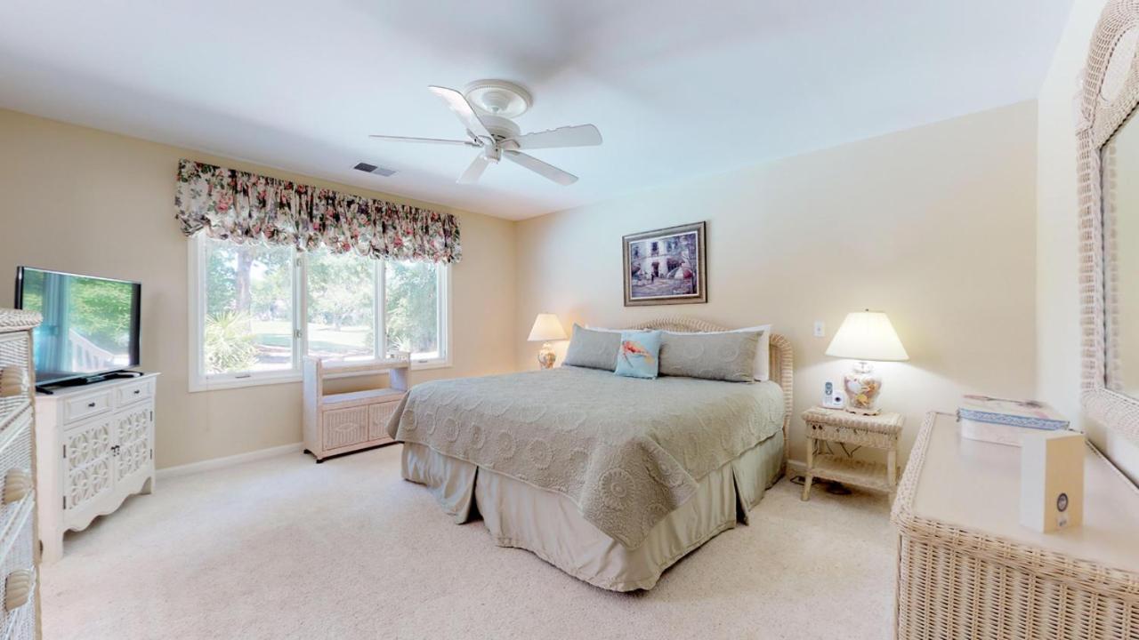 32 Heath Dr * Hilton Head Island