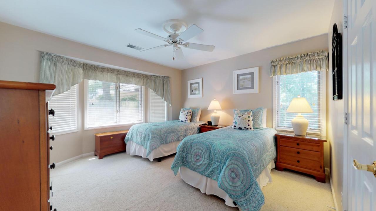 32 Heath Dr * Hilton Head Island