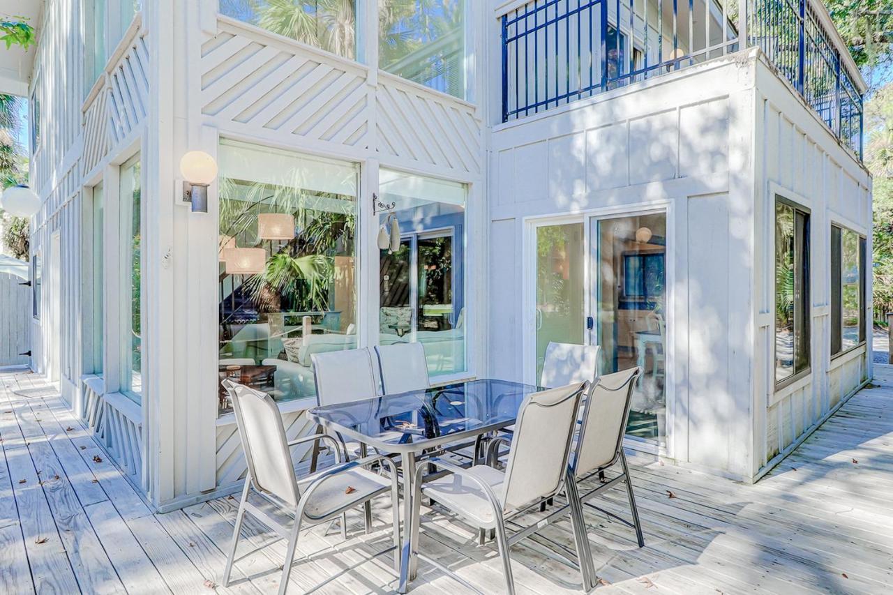 20 Pelican * Hilton Head Island