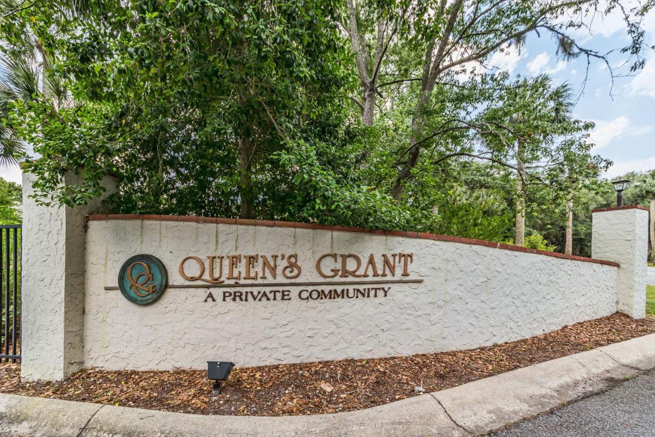 Queens Grant 671