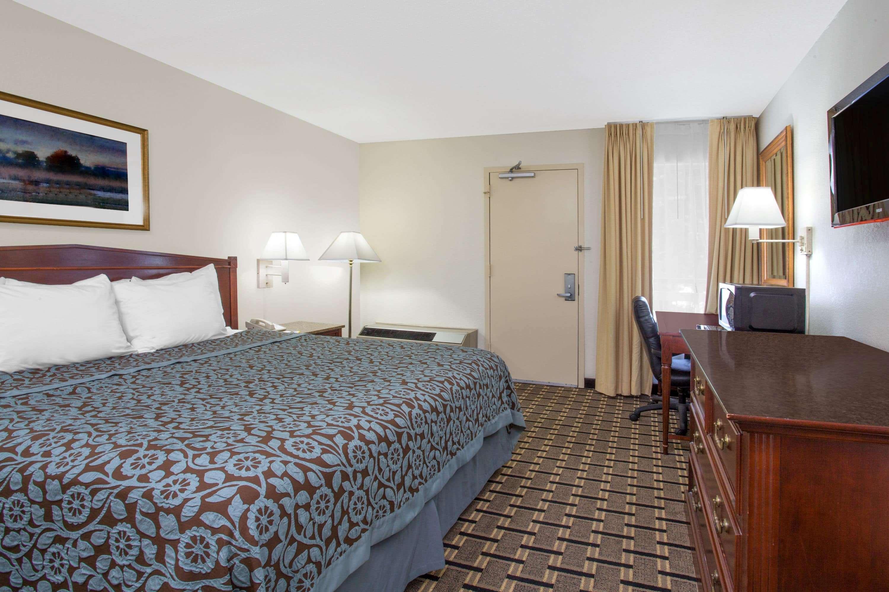 Hotel Carolina A Days By Wyndham Hilton Head Island