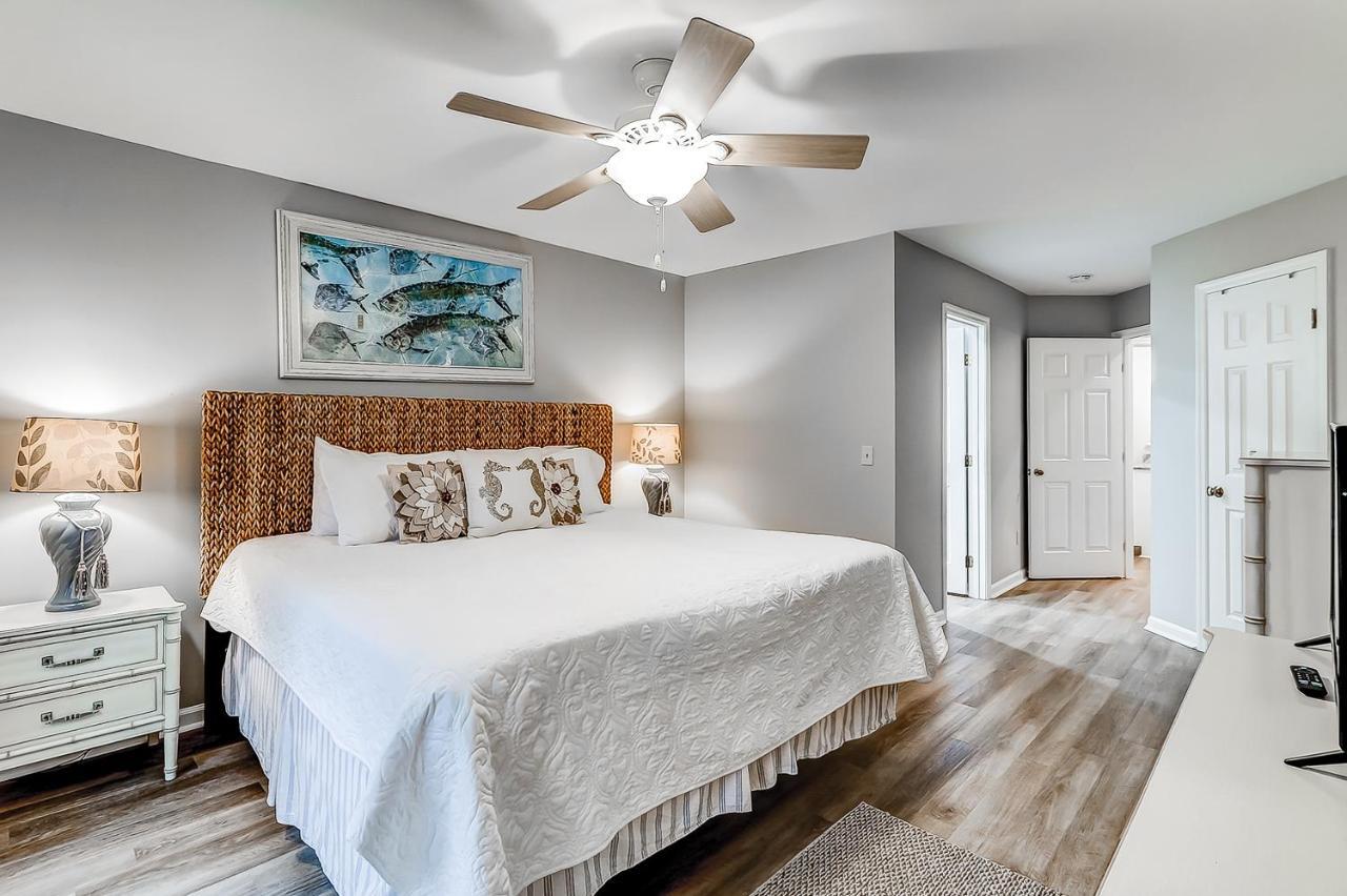 Apartment Colonnade Club 158