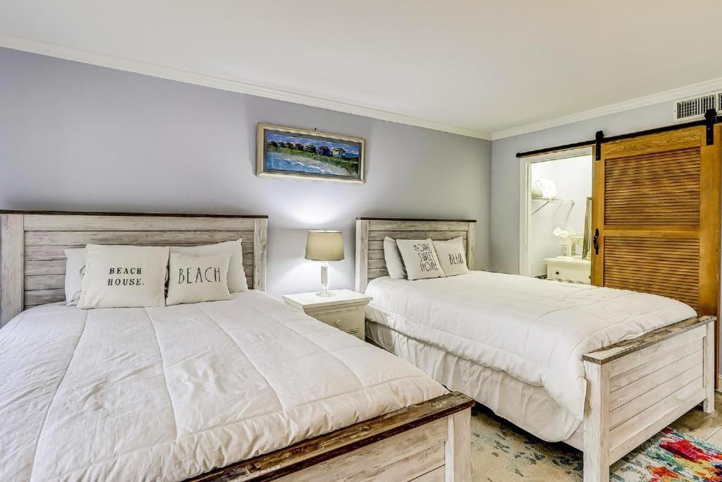 Holiday home 201 Devonshire 2 Bedroom Golf View Port Royal Hilton Head Island