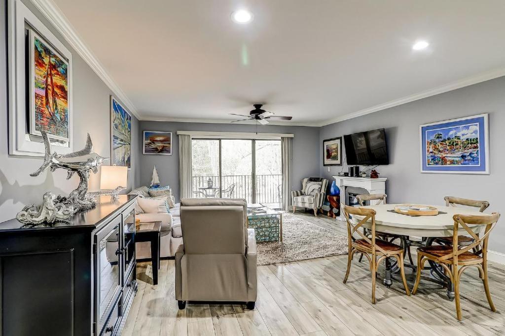 201 Devonshire 2 Bedroom Golf View Port Royal Hilton Head Island