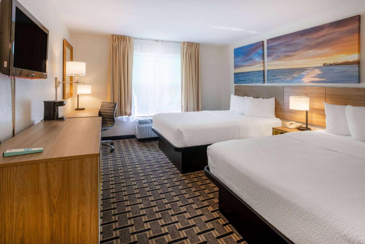 Carolina A Days By Wyndham Hotel 3*