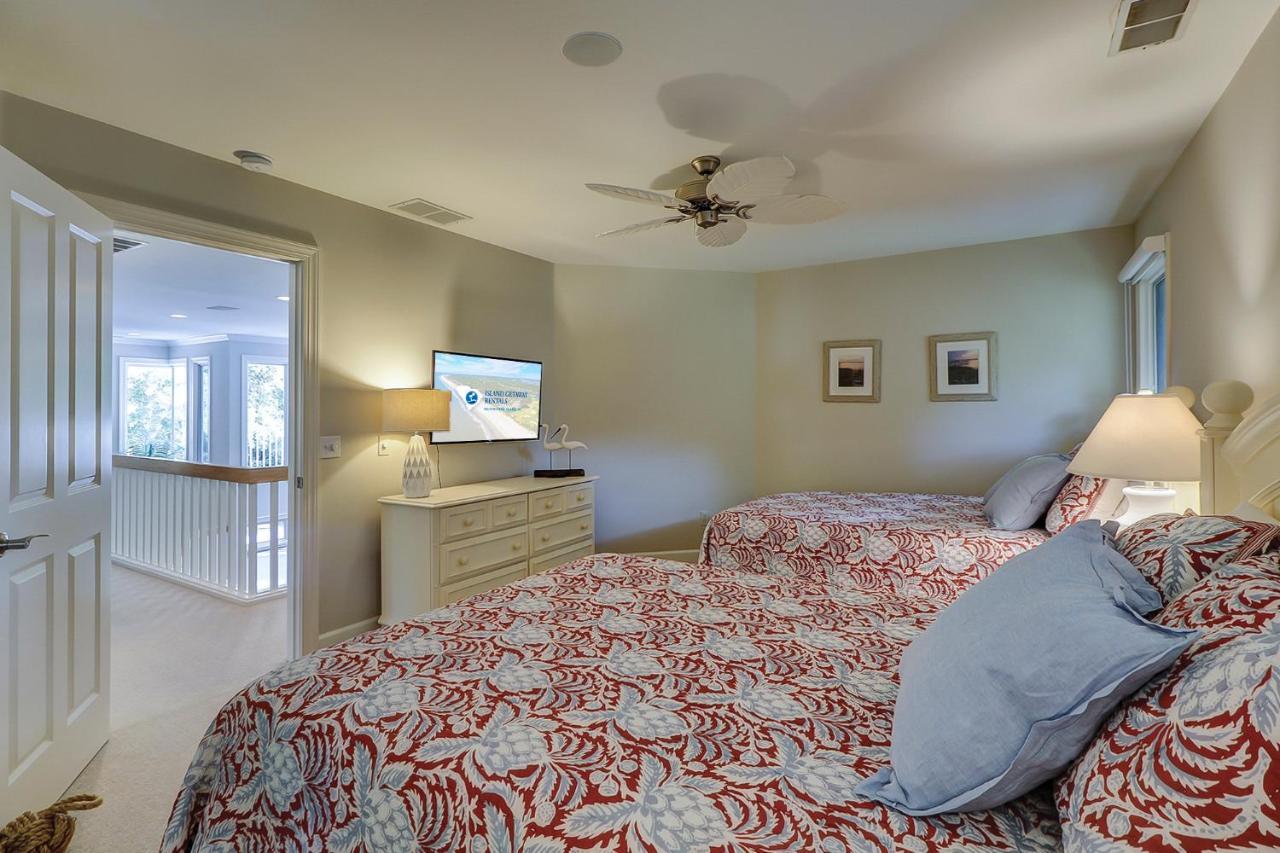 2 Brigantine * Hilton Head Island