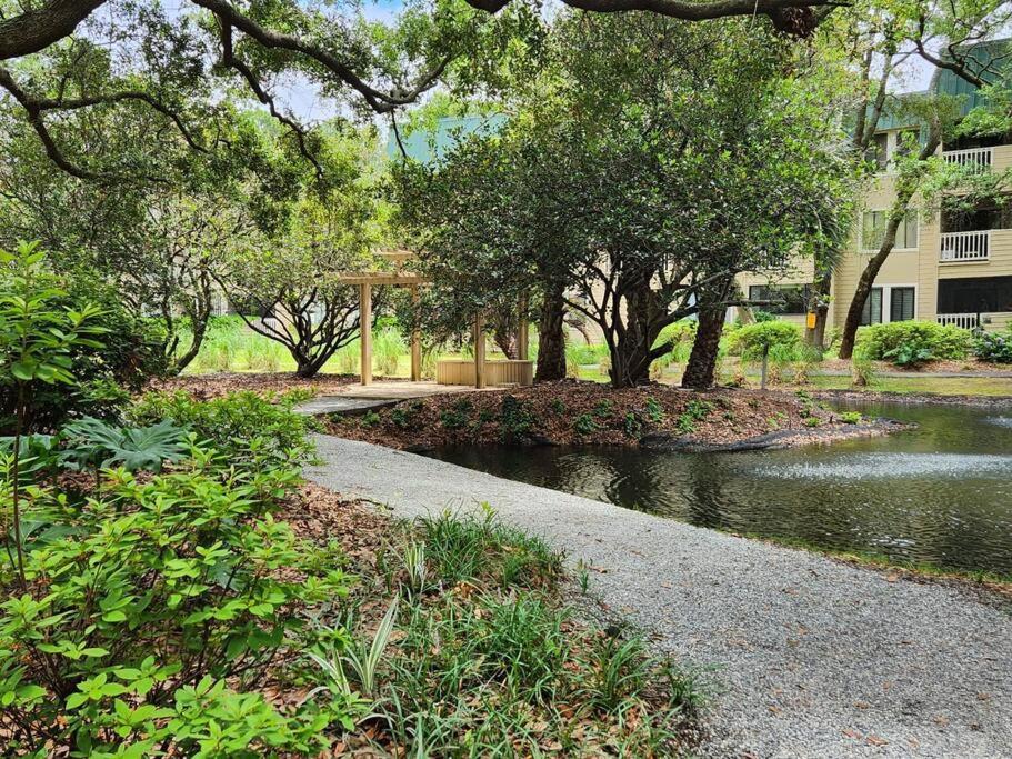 Classy & Comfortable Condo! * Hilton Head Island