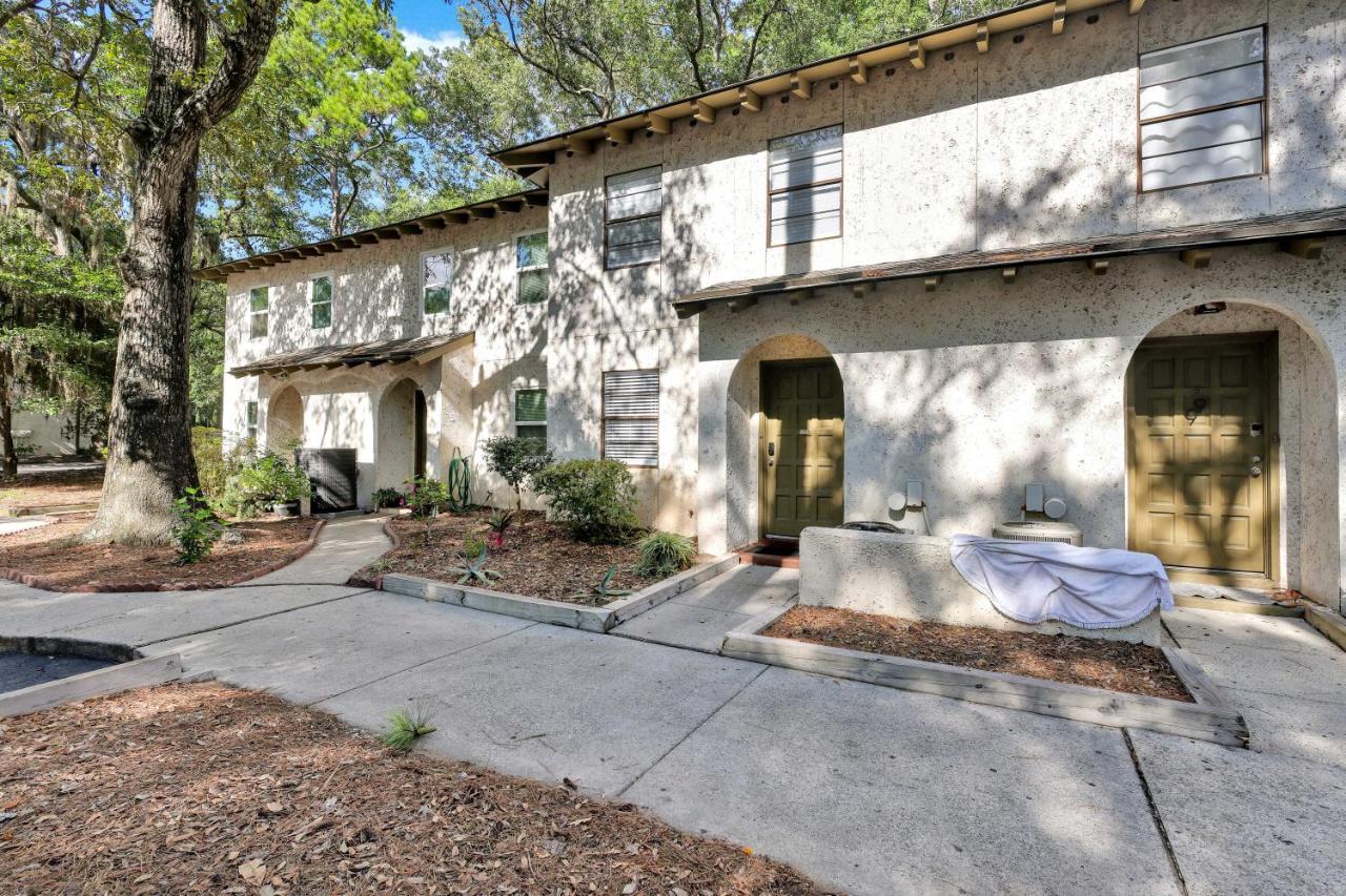 Harmony 2bdr/2 Free Parking/pool/pet Friendly/near Holiday home Hilton Head Island
