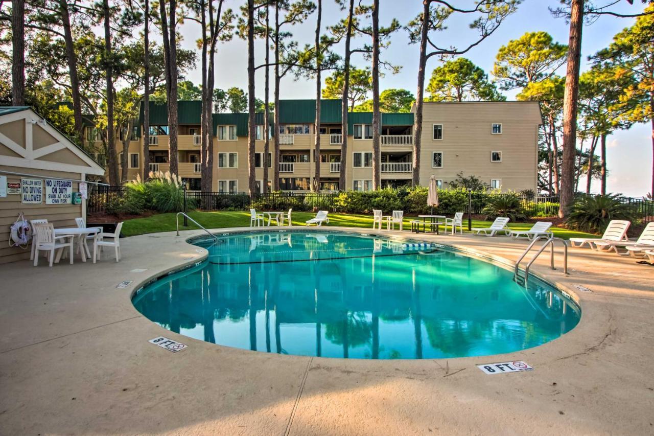 Apartment Hilton Head Screened Balcony, Beach Access! Hilton Head Island