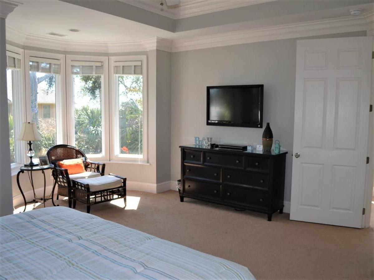 55 Steps To The - Private Pool & - 2nd Row To The - 29 Sandpiper St Holiday home