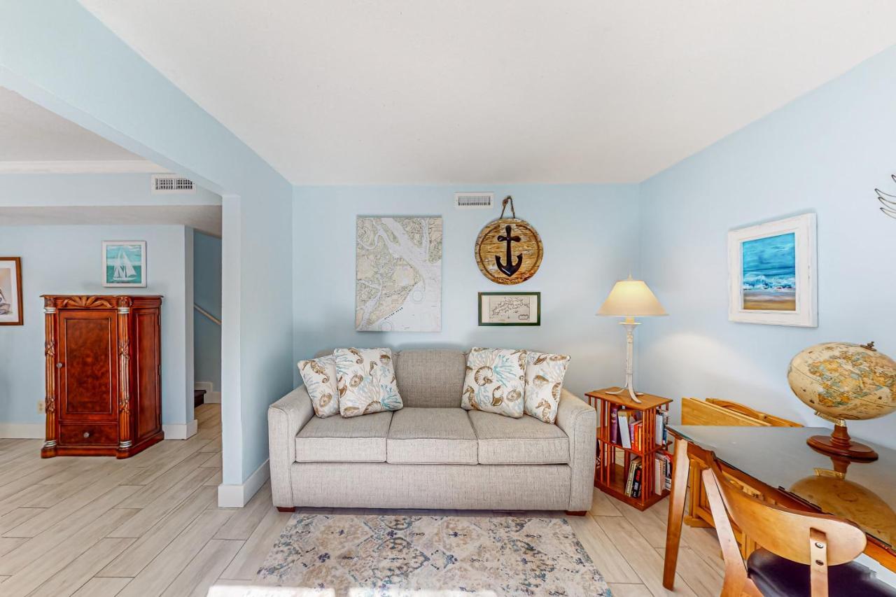 Harbour Master 201 Apartment