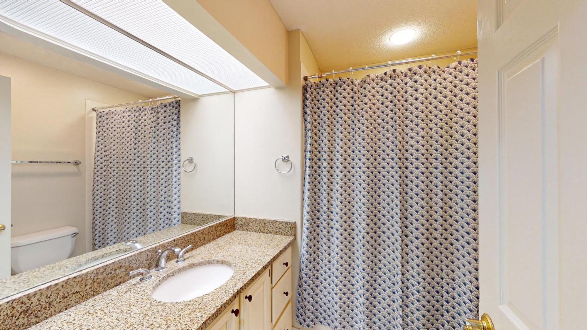 7655 Huntington Villa