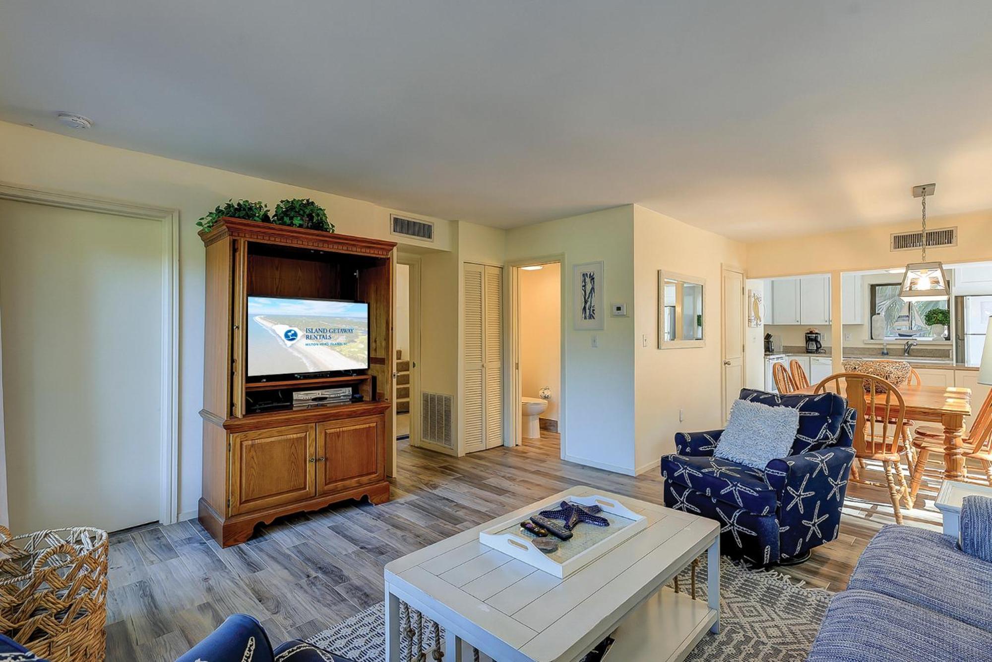 21 Hickory Cove
