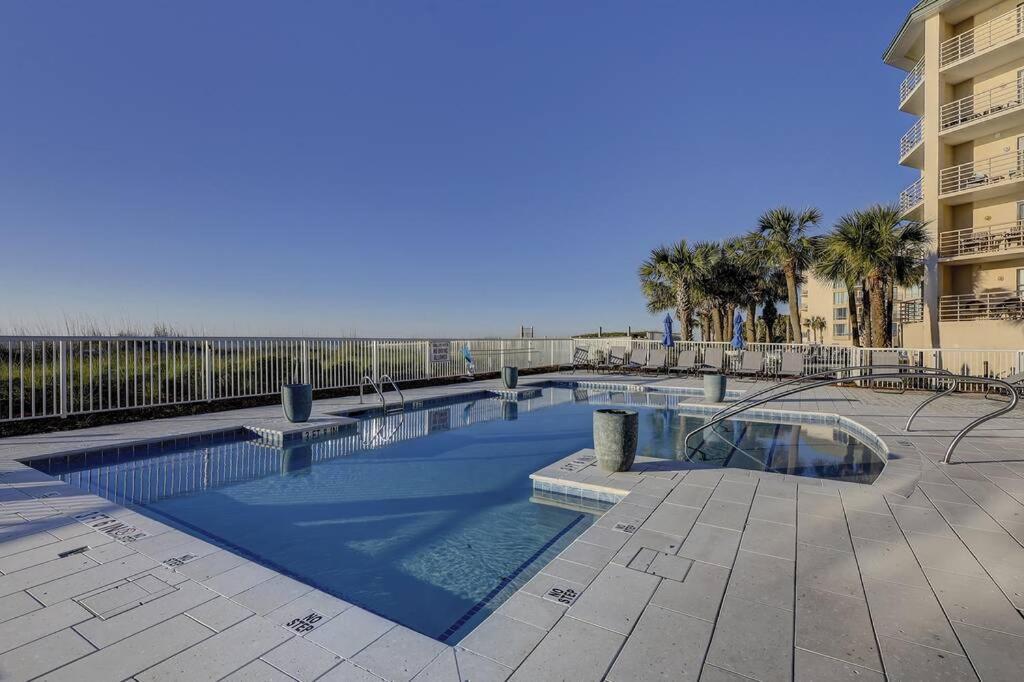 2212 Villamare 2 Bedroom Palmetto Dunes Holiday home