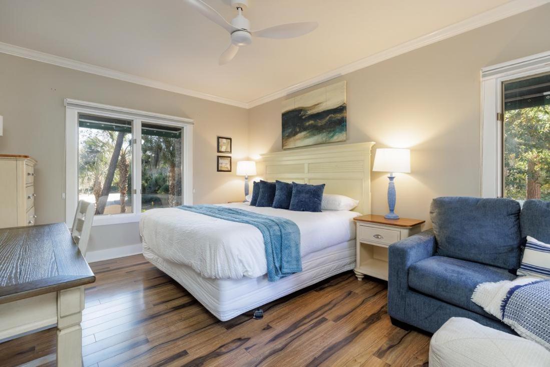 7443 Anchorage Villa