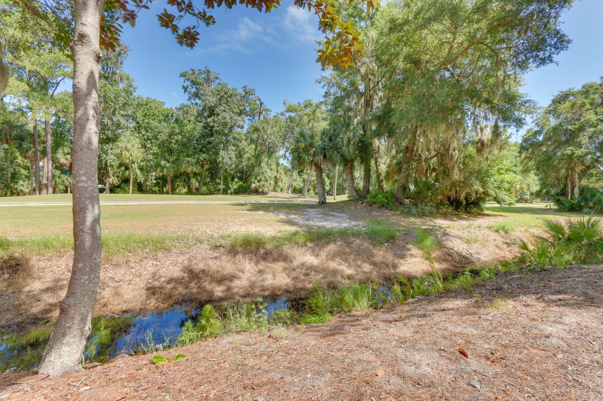 Villa Shipyard With Golf Course Views And Access