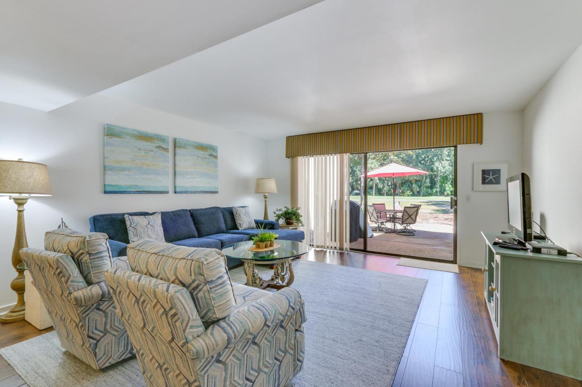 Shipyard With Golf Course Views And Access Villa