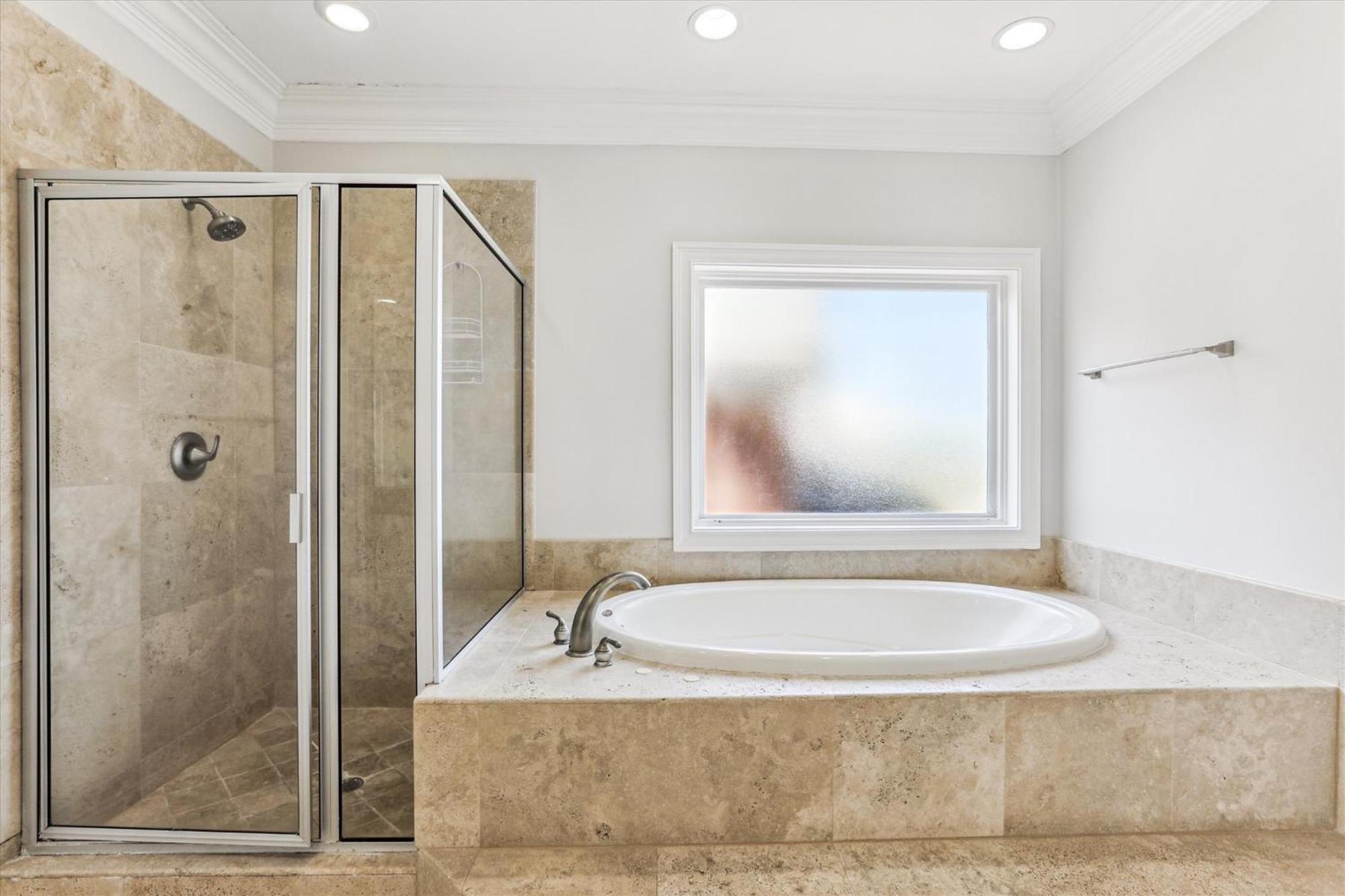 Holiday home 9 Singleton Place- Renovated, Oceanfront, Pool, Elevator, Free Activities Included Hilton Head Island