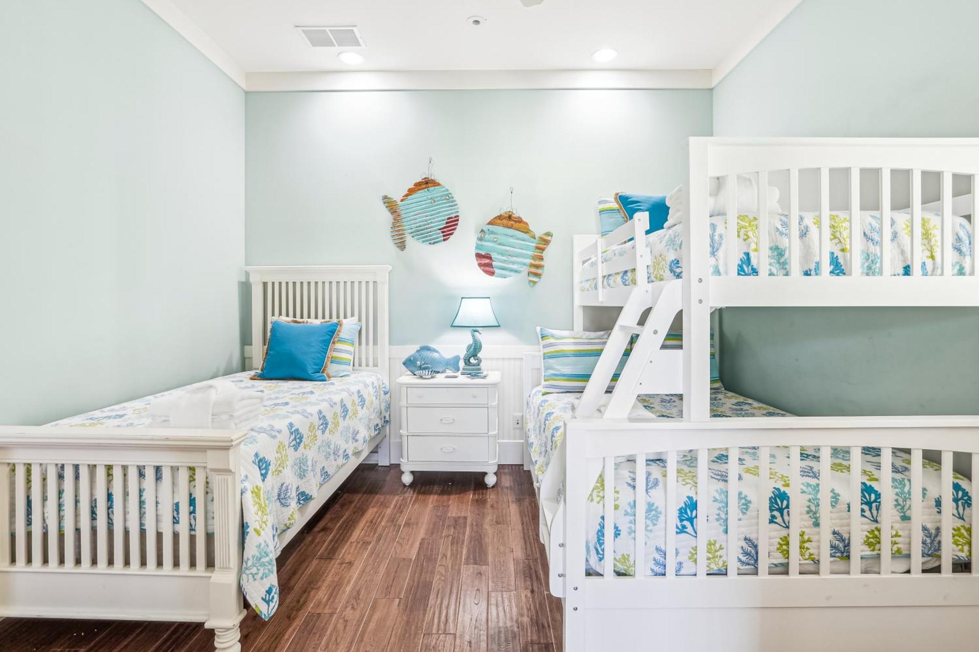 27 Corine Lane- Near Ocean With Pool, Seasonal Shuttle! Free Activities Included Hilton Head Island