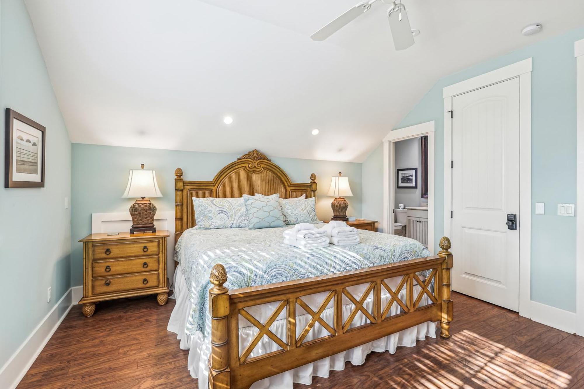 27 Corine Lane- Near Ocean With Pool, Seasonal Shuttle! Free Activities Included * Hilton Head Island