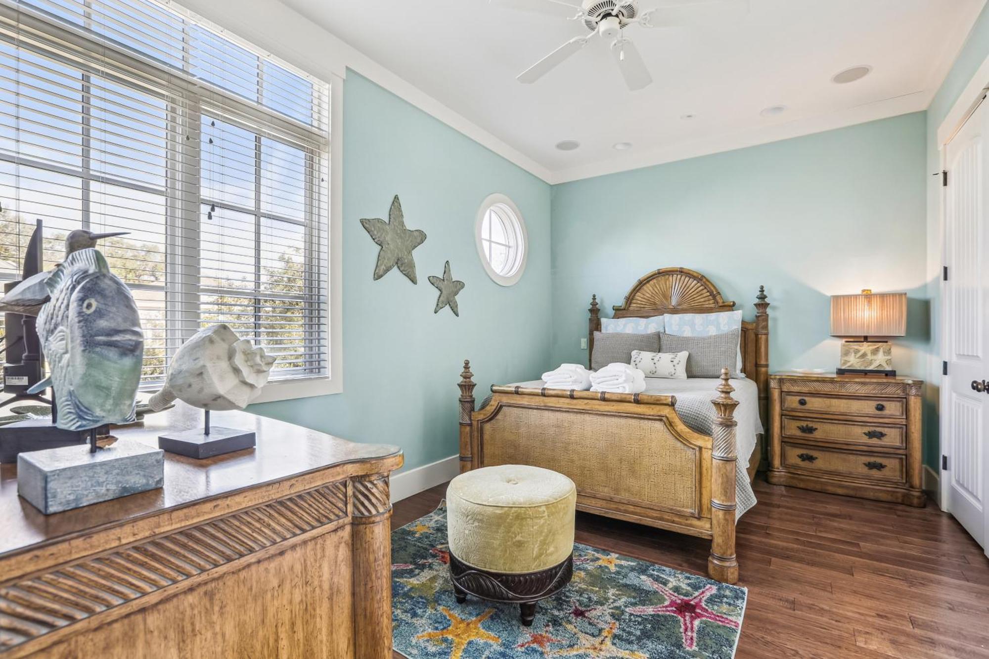 27 Corine Lane- Near Ocean With Pool, Seasonal Shuttle! Free Activities Included Holiday home *