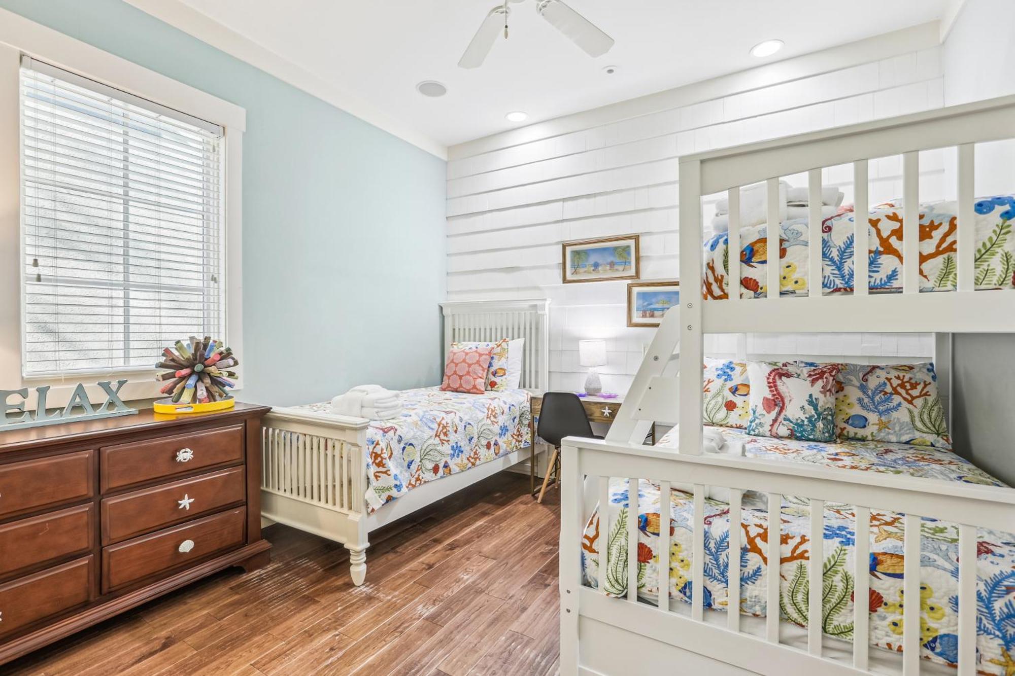 27 Corine Lane- Near Ocean With Pool, Seasonal Shuttle! Free Activities Included Holiday home Hilton Head Island