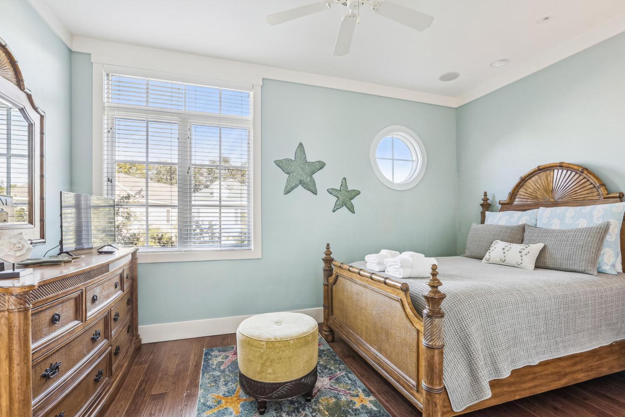 Holiday home 27 Corine Lane- Near Ocean With Pool, Seasonal Shuttle! Free Activities Included Hilton Head Island