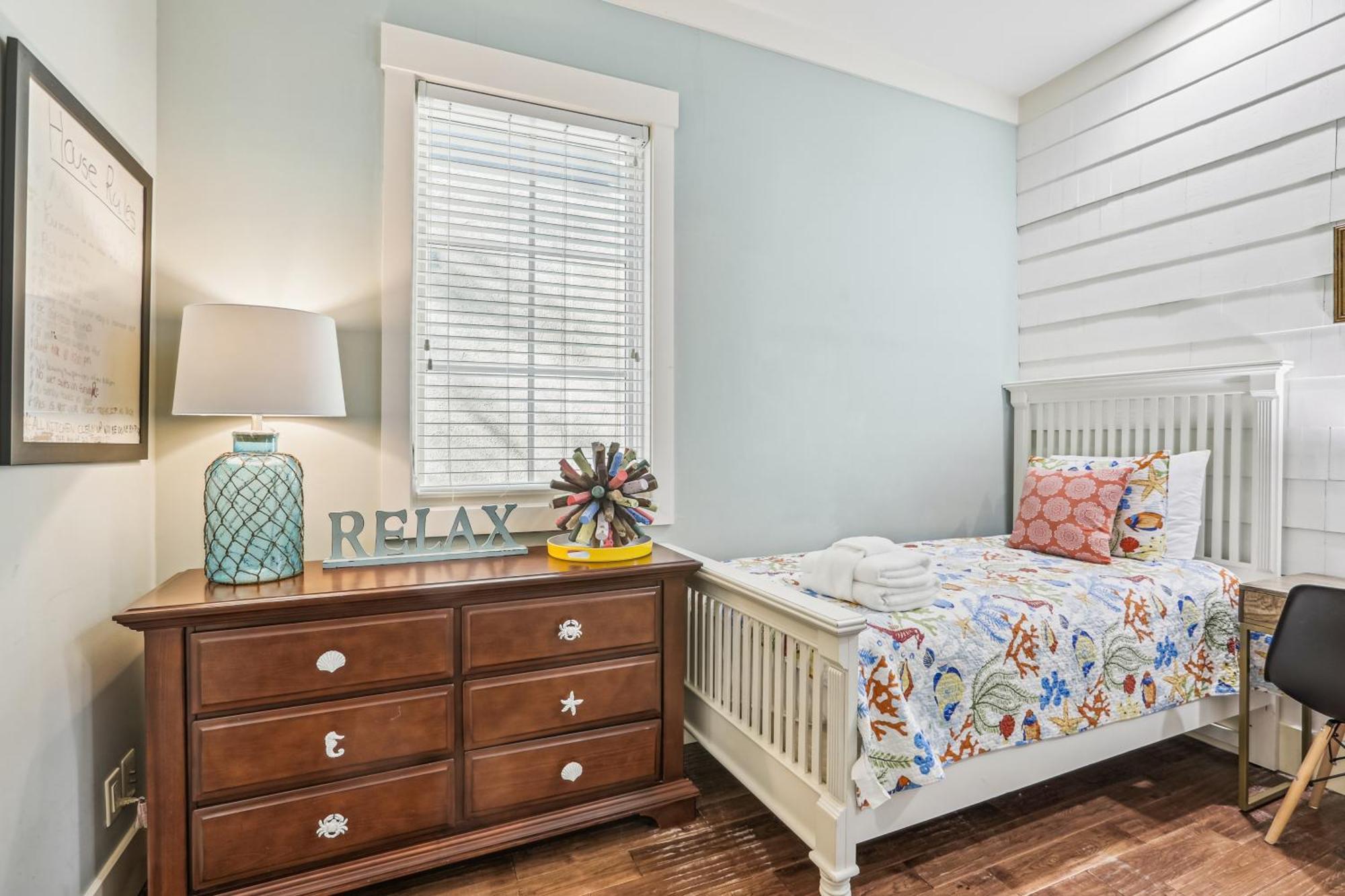 27 Corine Lane- Near Ocean With Pool, Seasonal Shuttle! Free Activities Included Holiday home Hilton Head Island