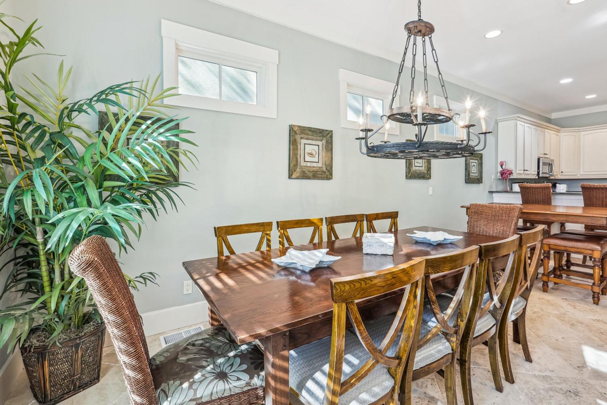27 Corine Lane- Near Ocean With Pool, Seasonal Shuttle! Free Activities Included Holiday home