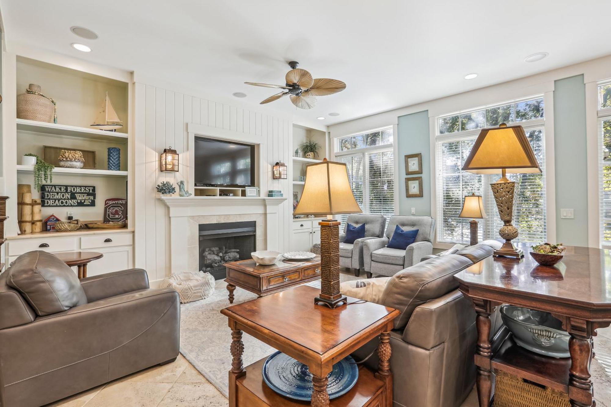 27 Corine Lane- Near Ocean With Pool, Seasonal Shuttle! Free Activities Included