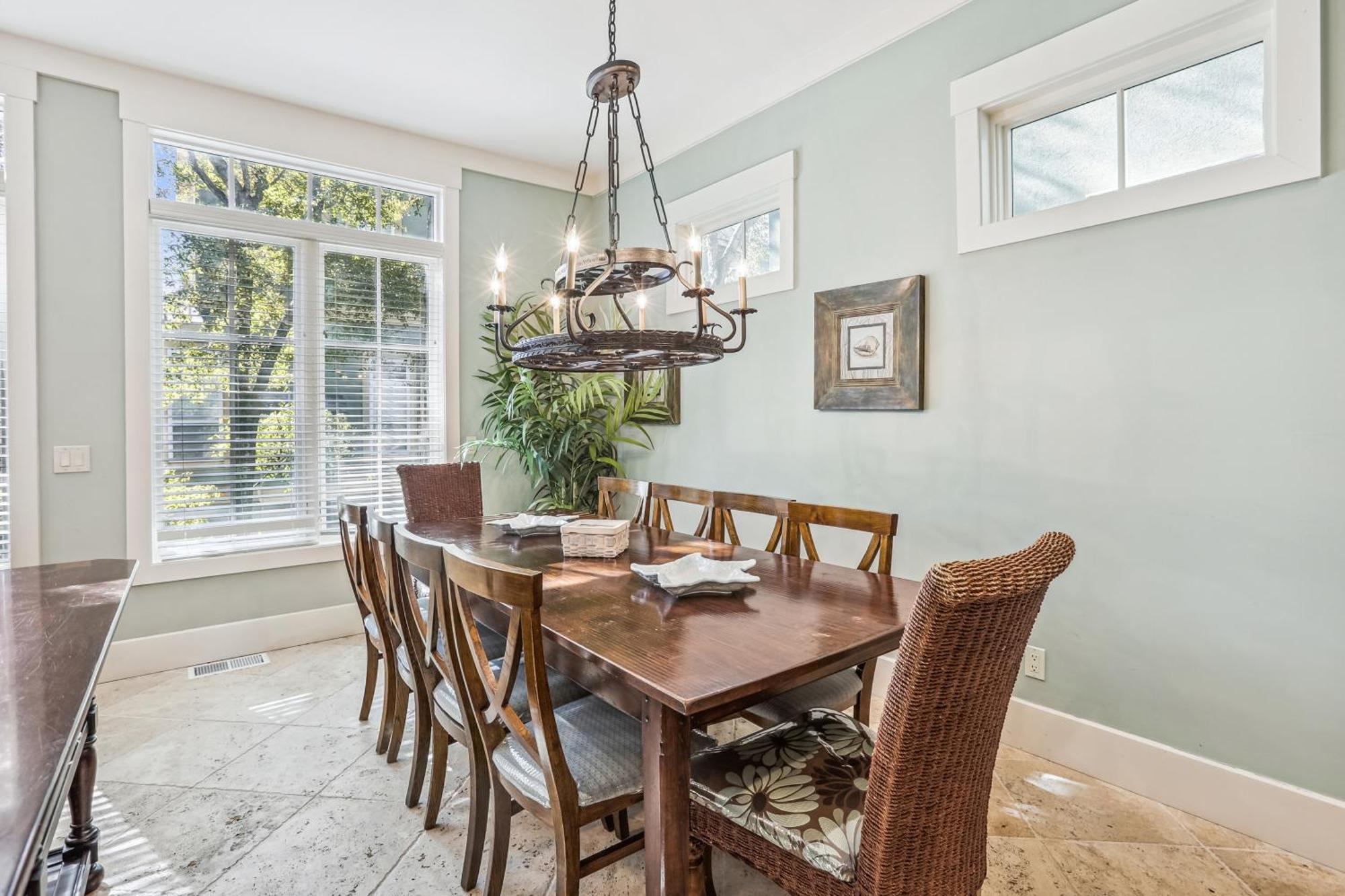 27 Corine Lane- Near Ocean With Pool, Seasonal Shuttle! Free Activities Included * Hilton Head Island