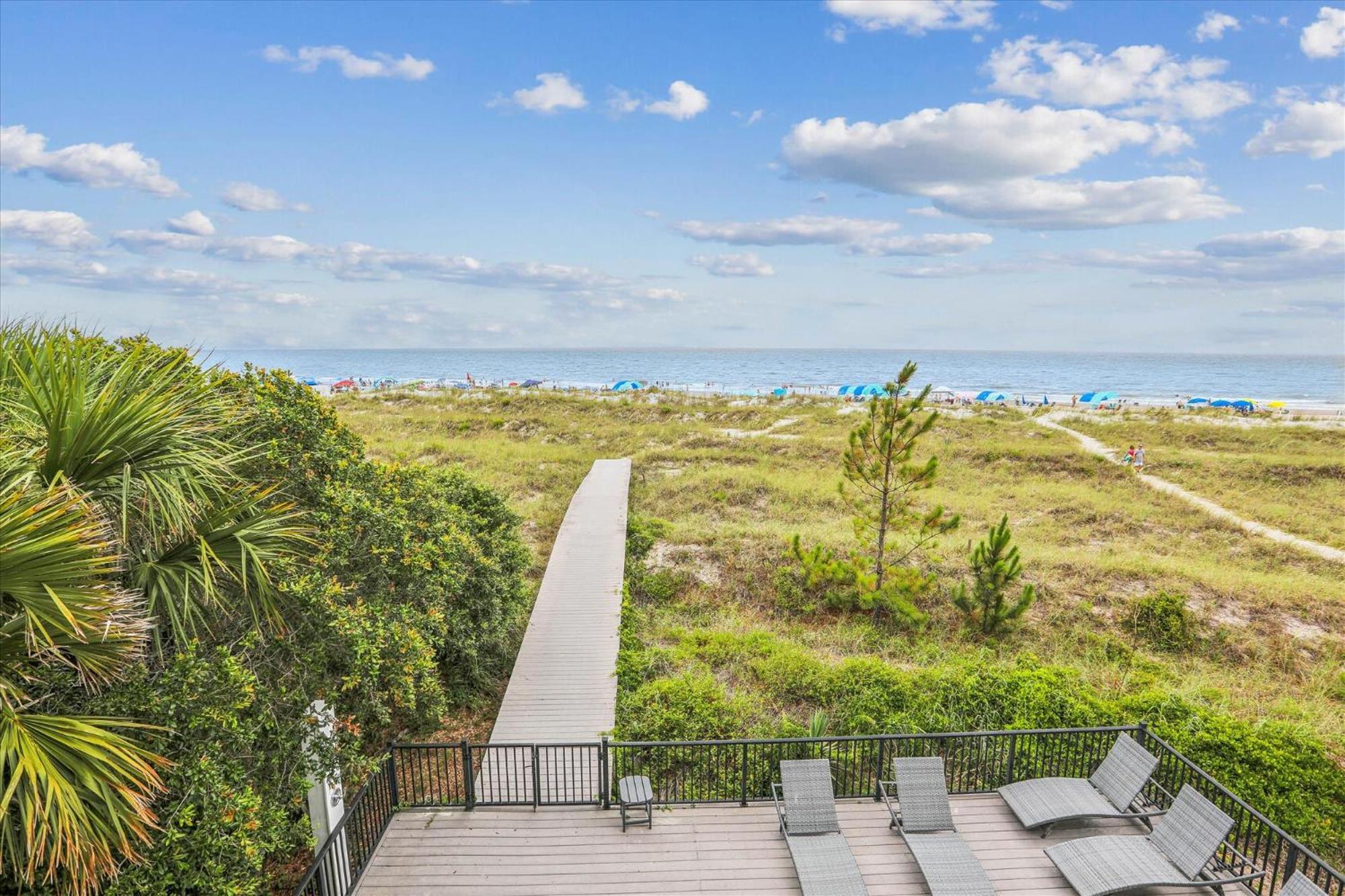 Holiday home 21 Horvaths Peninsula- Oceanfront, Pool, Elevator, Free Activities Included Hilton Head Island