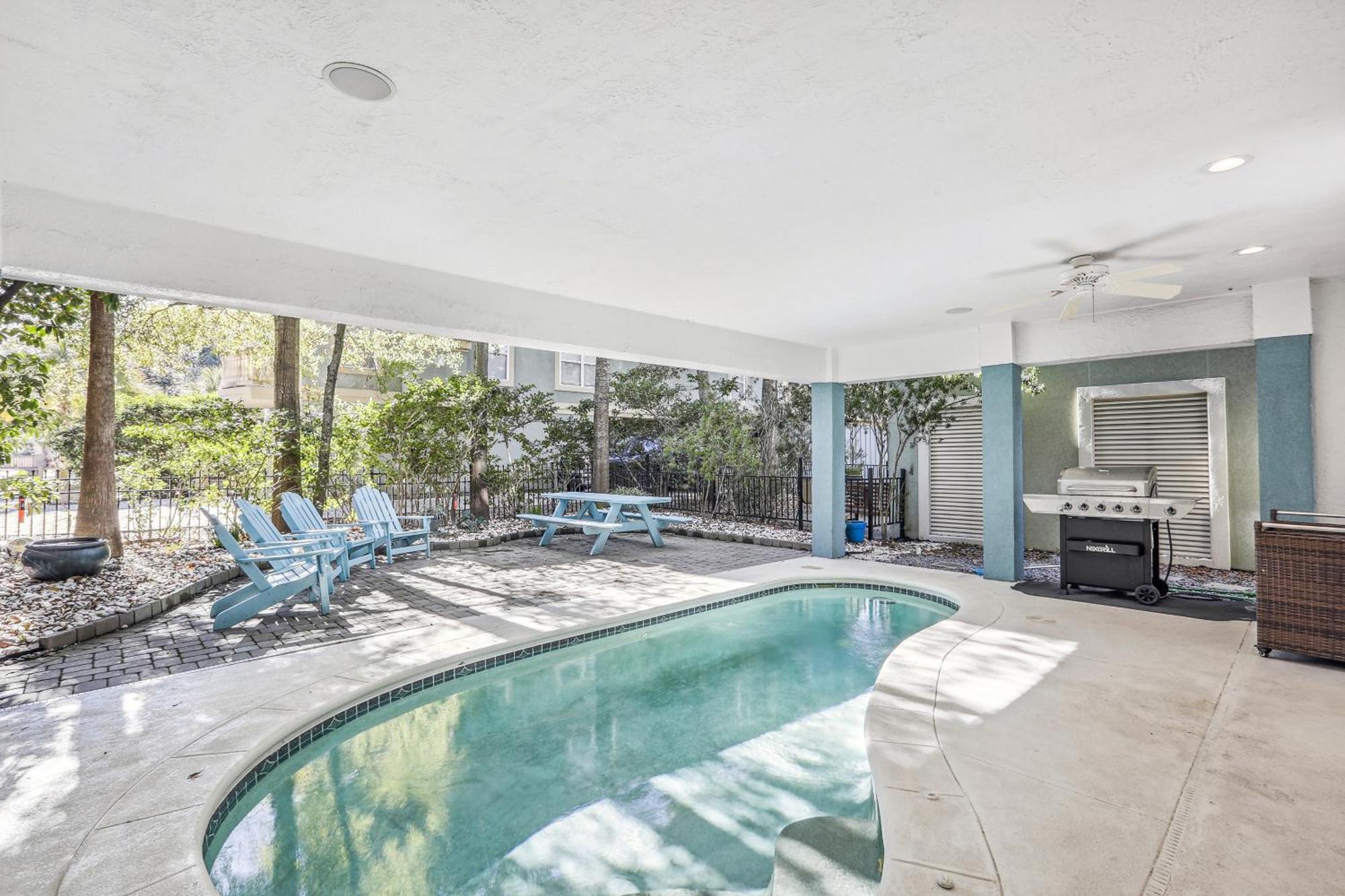 27 Corine Lane- Near Ocean With Pool, Seasonal Shuttle! Free Activities Included Hilton Head Island