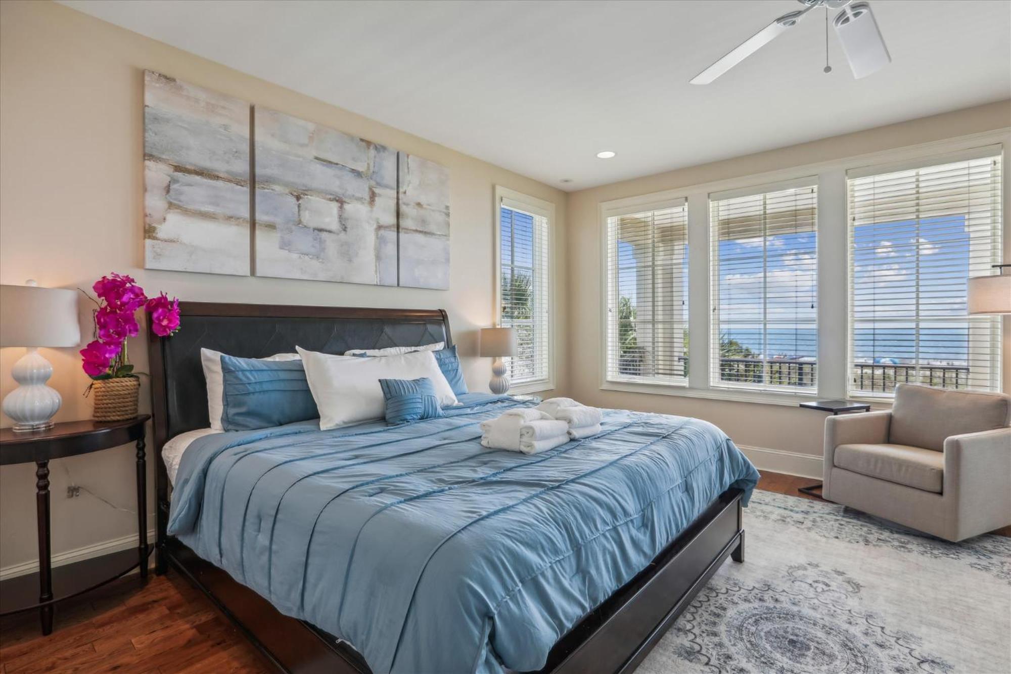 21 Horvaths Peninsula- Oceanfront, Pool, Elevator, Free Activities Included *