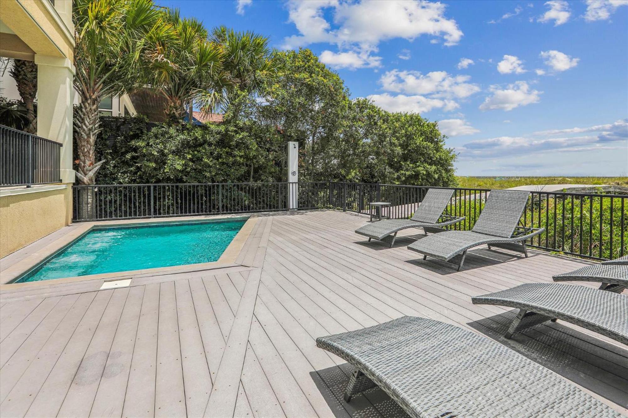 21 Horvaths Peninsula- Oceanfront, Pool, Elevator, Free Activities Included