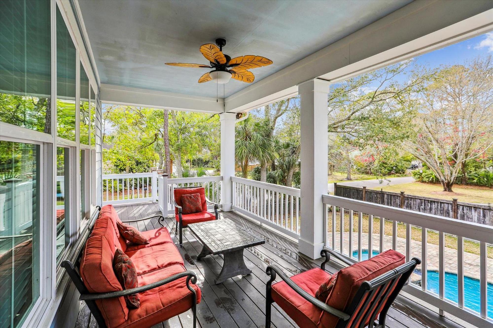 Holiday home 13 Moonshell Rd- Near Ocean,huge Pool,fully Fenced Backyard! Free Activities!