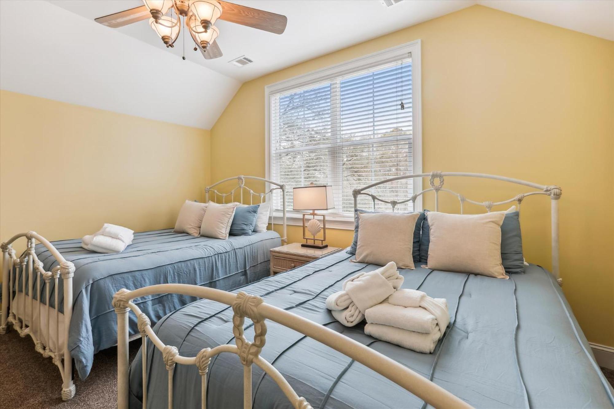 13 Moonshell Rd- Near Ocean,huge Pool,fully Fenced Backyard! Free Activities! Holiday home
