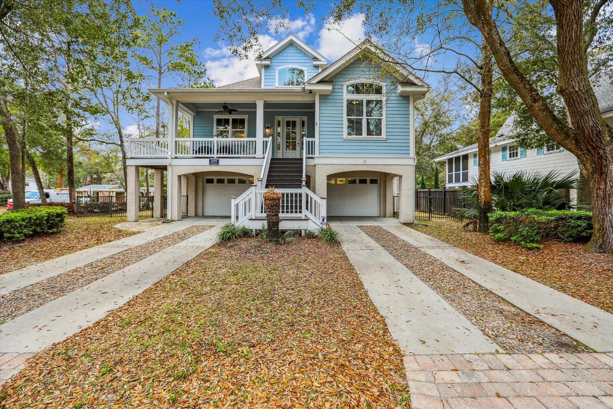 13 Moonshell Rd- Near Ocean,huge Pool,fully Fenced Backyard! Free Activities! Holiday home