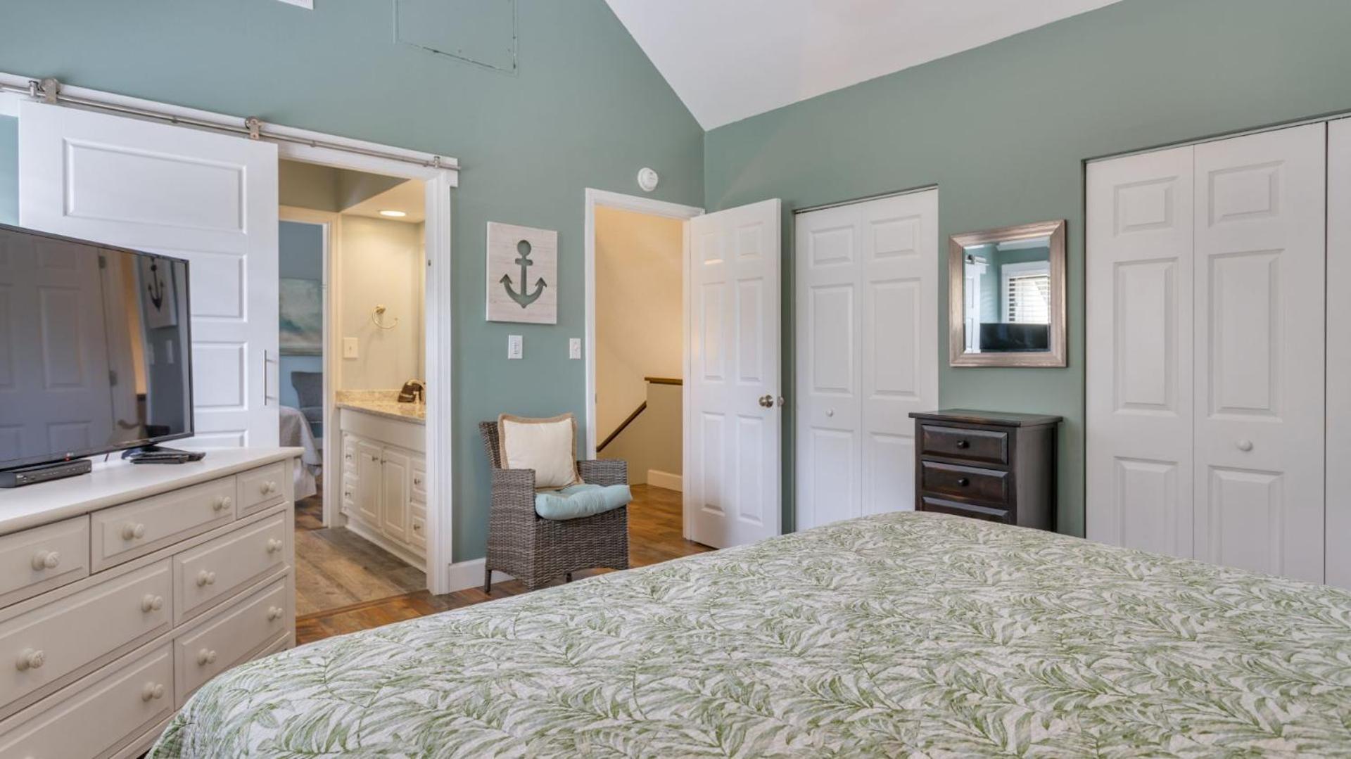 Coastal Getaway, Chef's Kitchen, Golf *